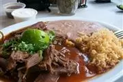 Birria de res $10.50 x persona en Los Angeles