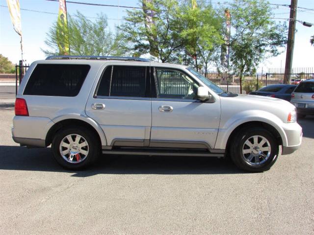 $8995 : 2003 Navigator Luxury image 4