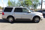 $8995 : 2003 Navigator Luxury thumbnail