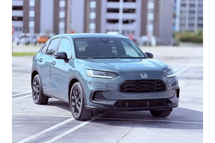 $1500 : HONDA HRV image 2