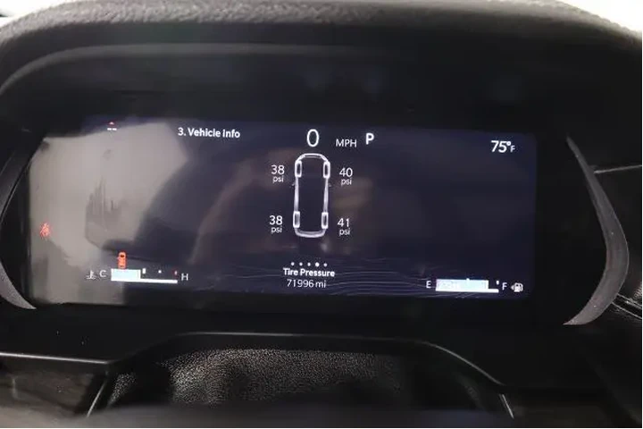 $29732 : Jeep Grand Cherokee L 2024 4 image 4