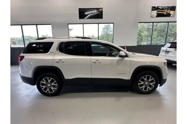 $17895 : GMC Acadia 2020 4x4 SLT 4dr image 7