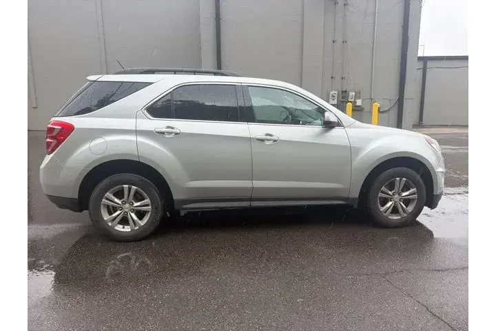 $7990 : Chevrolet Equinox 2016 LT 4d image 8