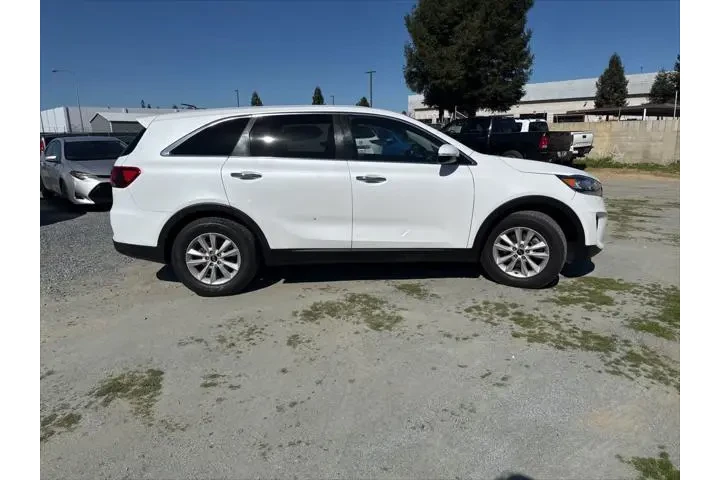 $11799 : Kia Sorento 2020 LX V6 4dr S image 4