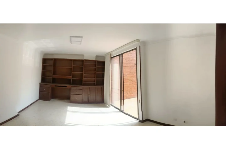 VENDO APTO DUPLEX B/INGENIO image 3