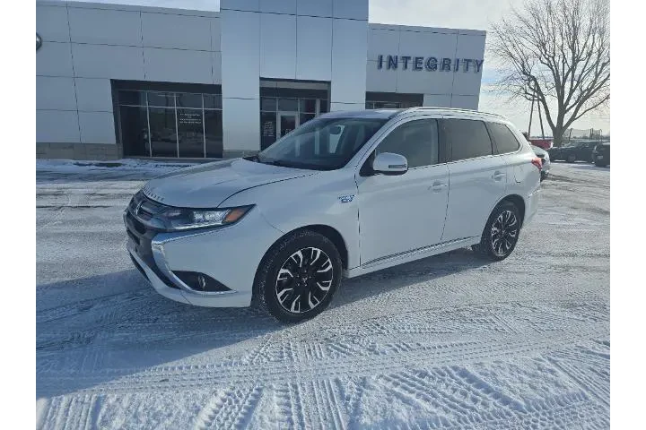 $15995 : Mitsubishi Outlander PHEV 20 image 2
