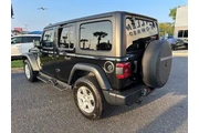 $22499 : Jeep Wrangler Unlimited 2019 thumbnail
