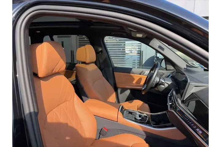 $60 : BMW X5 2024 AWD xDrive40i 4d image 9