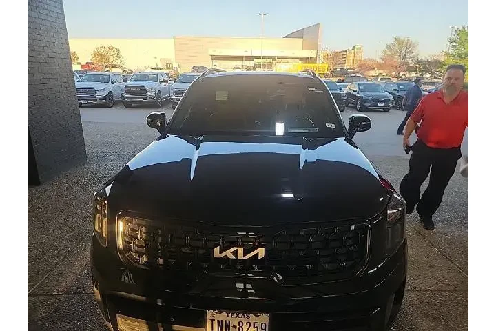 $35186 : Kia Telluride 2024 AWD SX 4d image 8