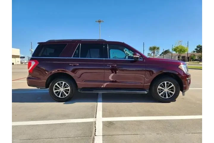 $29886 : Ford Expedition 2020 4x2 XLT image 4