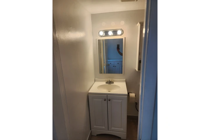 $1800 : Rento un adosado de mi casa image 3