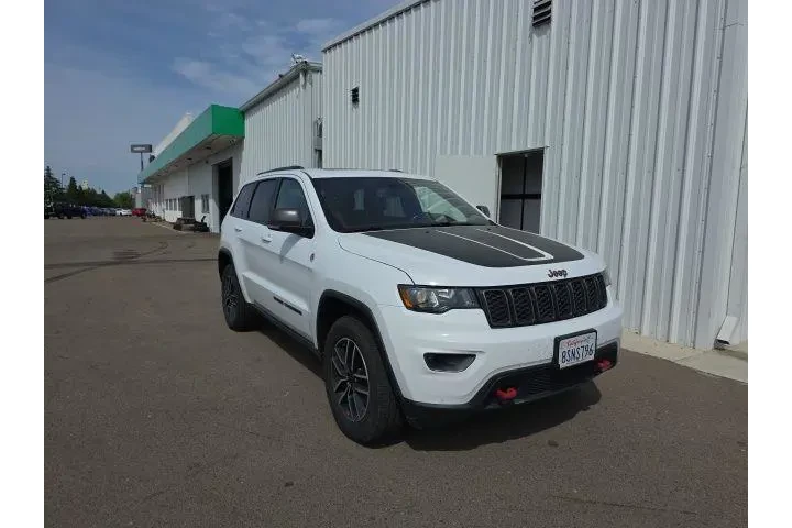 $23900 : Jeep Grand Cherokee 2021 4x4 image 1