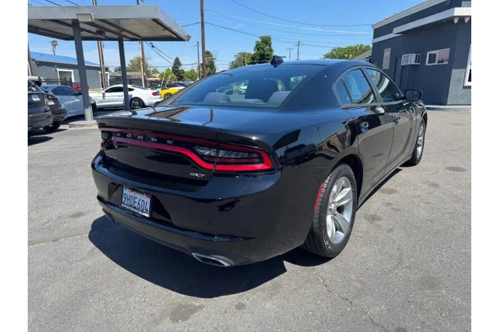 $10998 : 2016 Charger SXT image 8