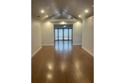 $1690 : Available 3 Bed & 2 Bath thumbnail