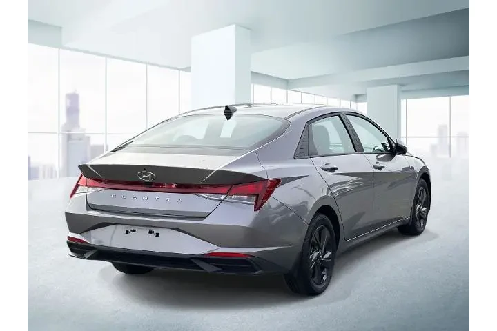 $16888 : Hyundai ELANTRA 2023 SEL 4dr image 4