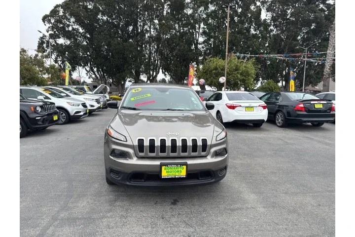 $10999 : 2016 Cherokee Sport image 4