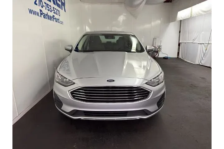 $15285 : Ford Fusion Hybrid 2019 SE 4 image 6