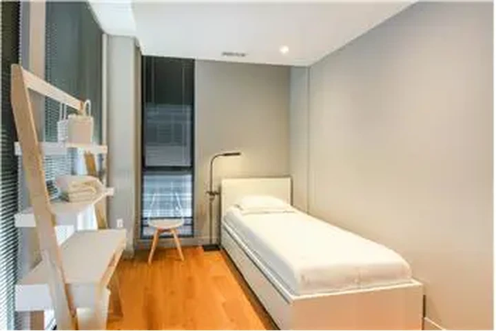 $5300 : Rental property with 5 bedro image 10