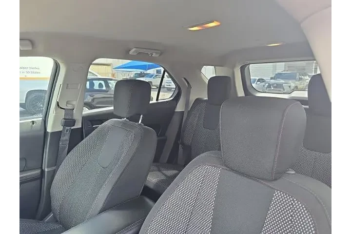 $9773 : Chevrolet Equinox 2017 LT 4d image 5