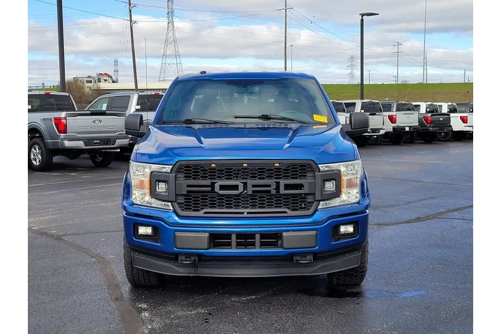 $18395 : Ford F-150 2018 4x4 Lariat 4 image 9
