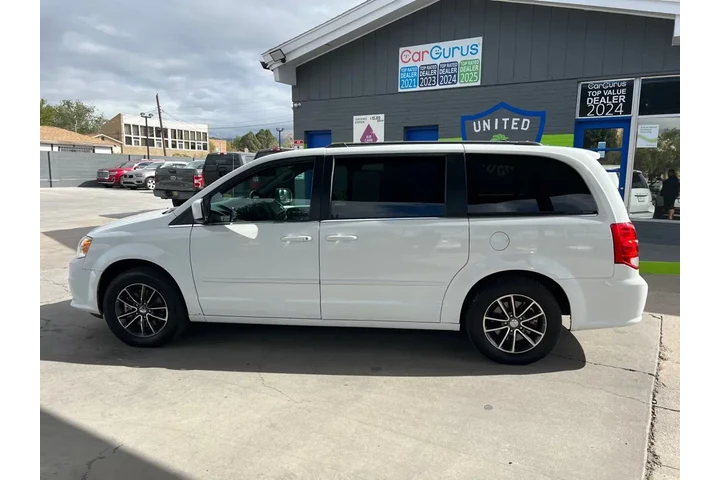 $10500 : 2017 Grand Caravan SXT image 8