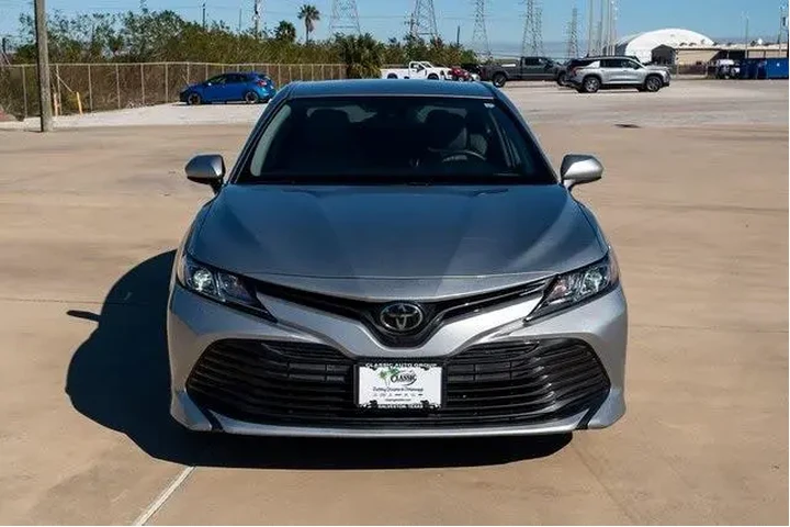 $20989 : Toyota Camry 2019 L 4dr Seda image 2