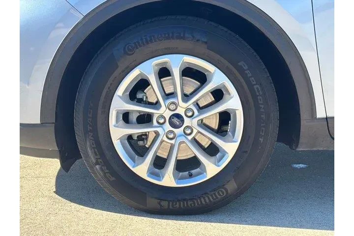 $18400 : Ford Escape 2022 S 4dr SUV image 10