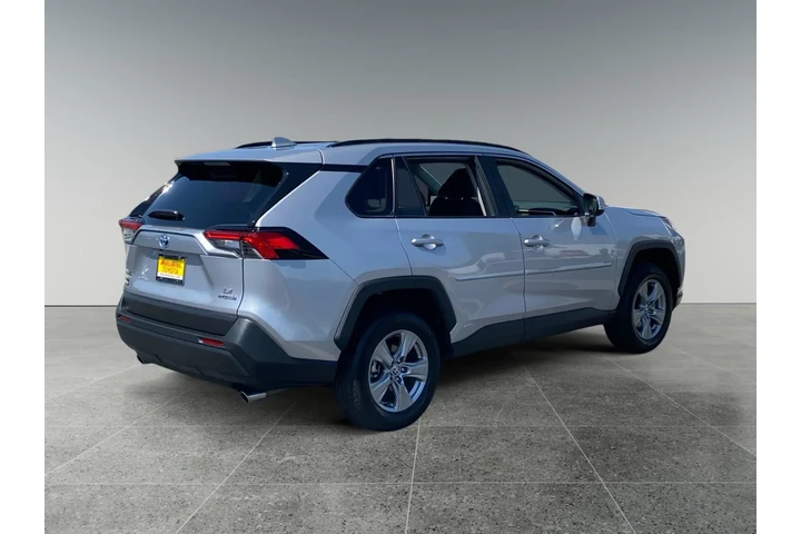 $35725 : Toyota RAV4 Hybrid 2024 AWD image 5