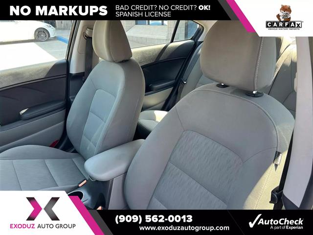 $7995 : 2015 Forte LX image 8