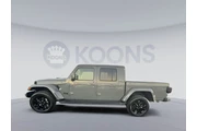 $31000 : Jeep Gladiator 2022 4x4 Over thumbnail