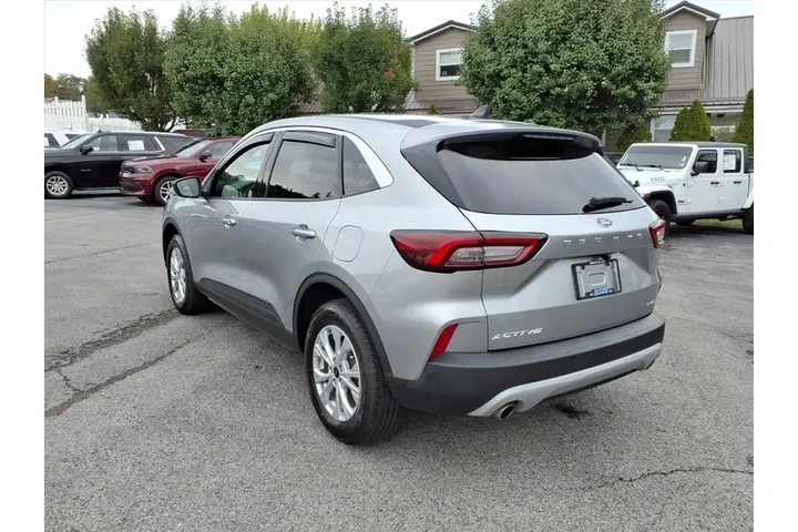 $25990 : Ford Escape 2024 AWD Active image 3