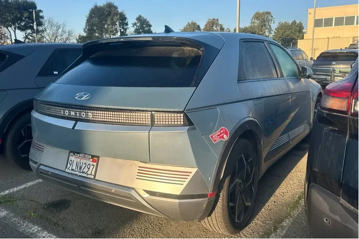 $29990 : Hyundai IONIQ 5 2024 Limited image 3