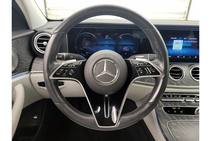 $36998 : Mercedes-Benz E-Class 2021 E image 10