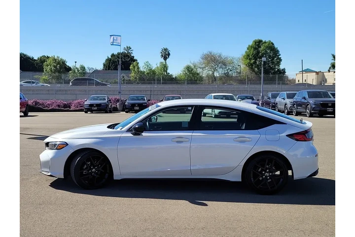 $25988 : Honda Civic 2025 Sport 4dr H image 8