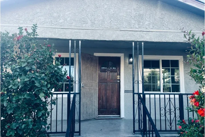 $1600 : Boyle Heights Casa image 1