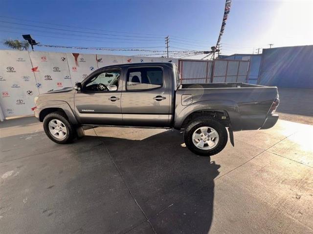 $21995 : Used 2014 Tacoma 2WD Double C image 6