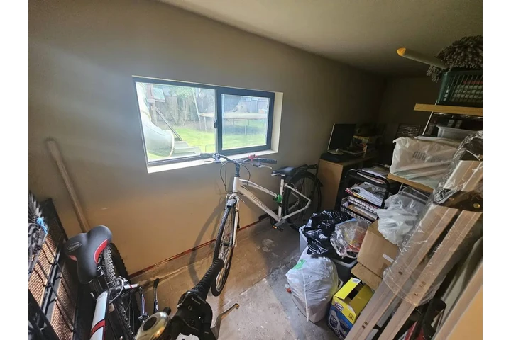 $899 : Fantastic View Now Ready Apply image 9