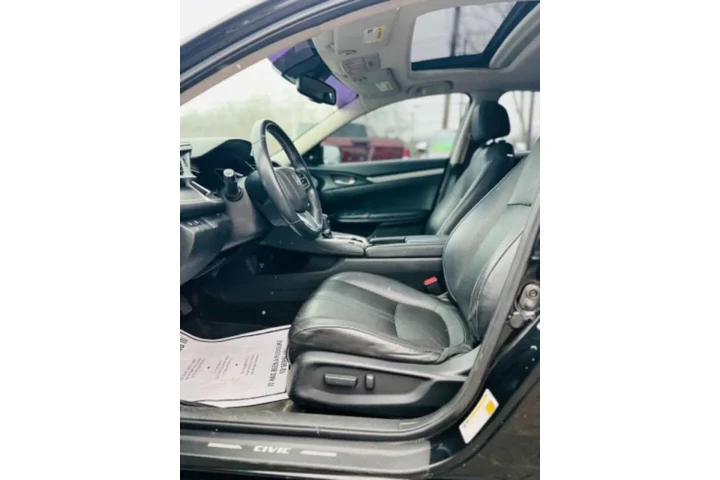 $12995 : 2016 Civic Touring image 9