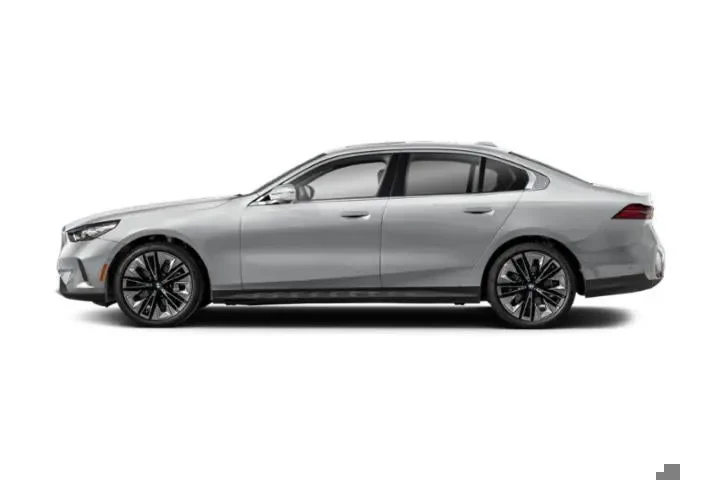 $39943 : BMW 5 Series 2024 AWD 530i x image 3