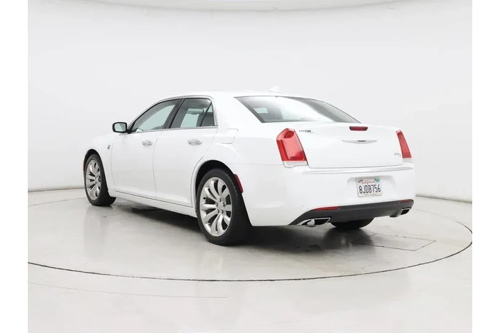 $29998 : Chrysler 300 2019 C 4dr Seda image 2