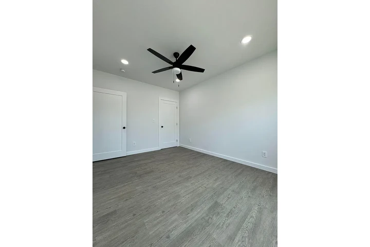 $800 : Nueva belleza de Lakewood 2 ! image 4