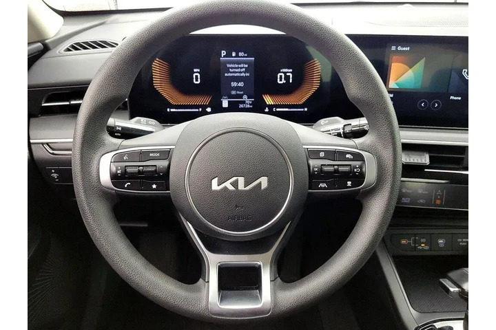 $23998 : Kia K5 2025 LXS 4dr Sedan image 10