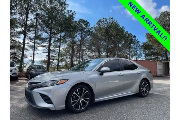 $17848 : Toyota Camry 2018 L 4dr Seda image 6