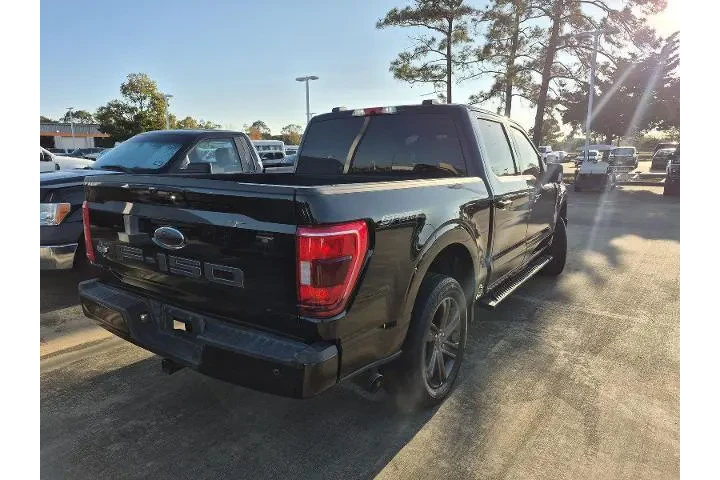 $30981 : Ford F-150 2021 4x2 XLT 4dr image 3