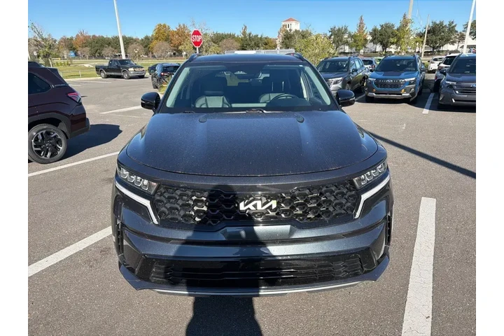 $21992 : Kia Sorento 2022 S 4dr SUV image 2