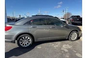 $7995 : Chrysler 200 2012 Touring 4d thumbnail