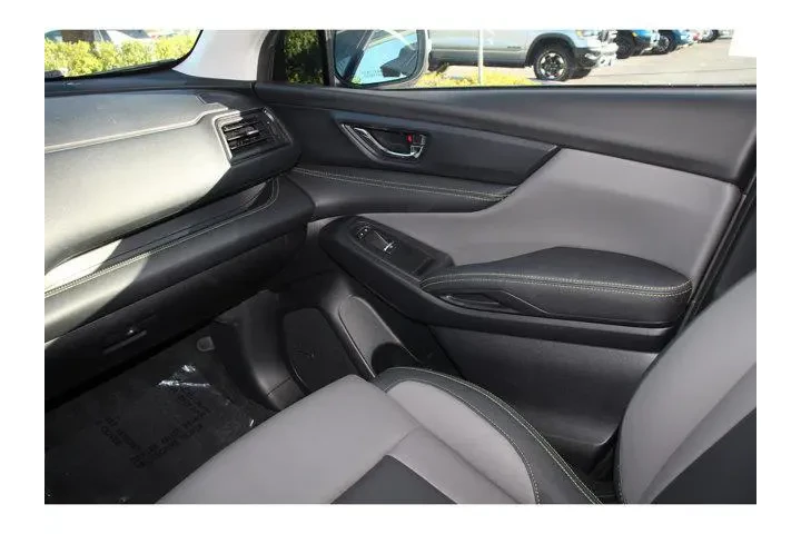 $31856 : Subaru Ascent 2023 AWD Onyx image 8