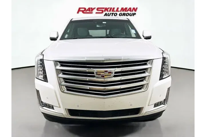 $37988 : Cadillac Escalade 2017 4x4 P image 2