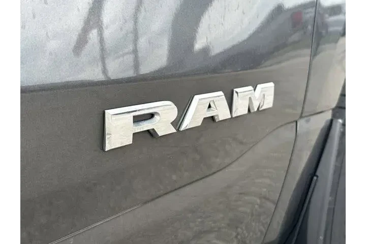 $27000 : Ram 1500 2019 4x4 Big Horn 4 image 7