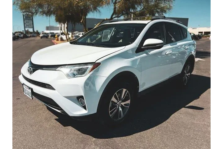 $16998 : Toyota RAV4 2016 XLE 4dr SUV image 3